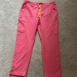 FIGS yola style scrub pants